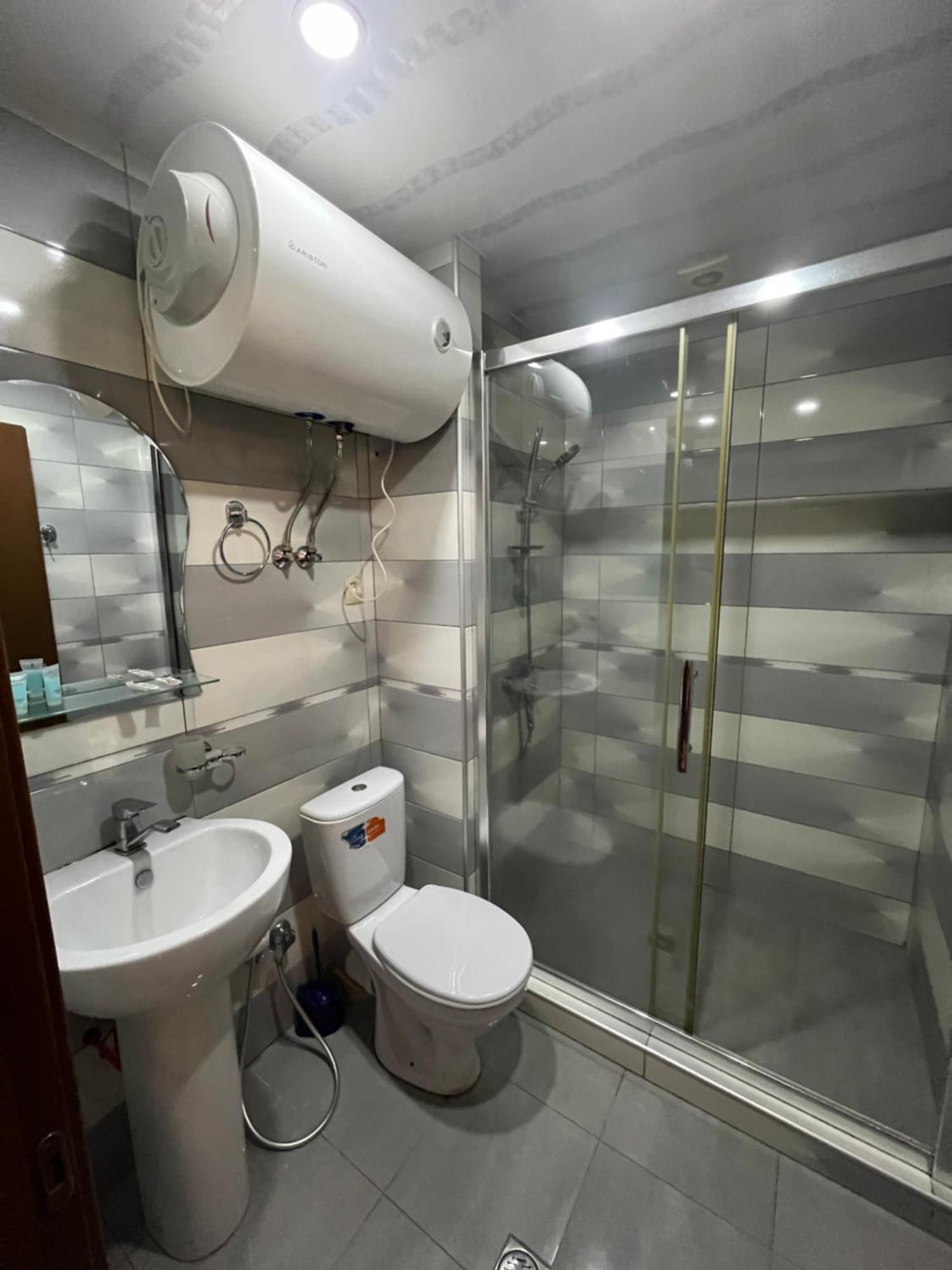 Orbi Sea Towers Batumi Apartment Exterior foto